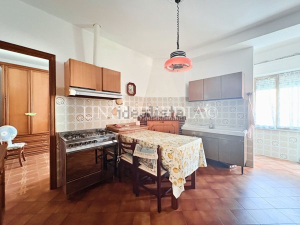 appartamento in vendita a Fosdinovo in zona Carignano
