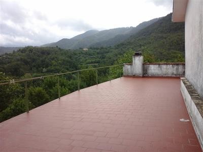 casa indipendente in vendita a Fosdinovo