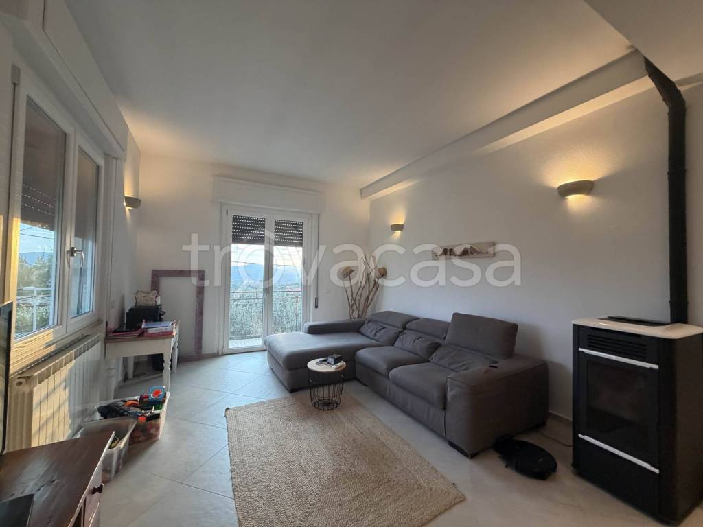 casa indipendente in vendita a Fosdinovo