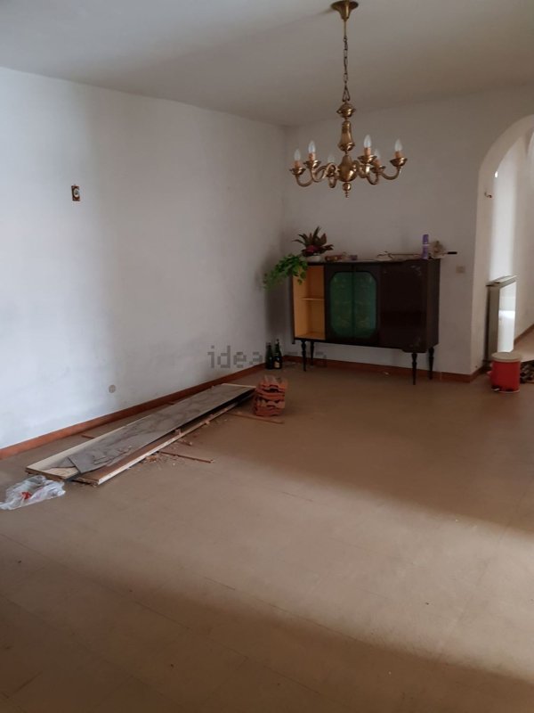 appartamento in vendita a Fosdinovo in zona Tendola