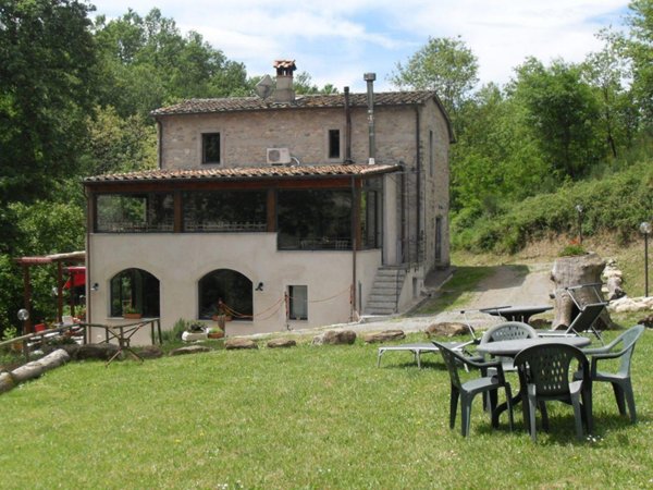casa indipendente in affitto a Licciana Nardi