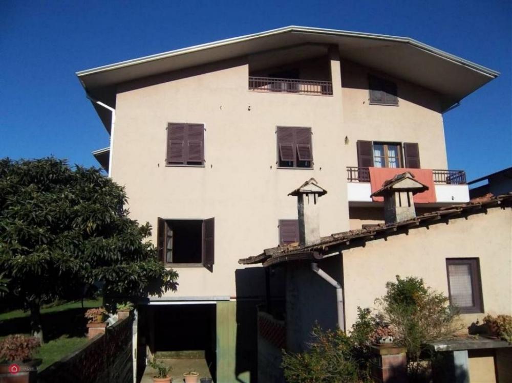 casa indipendente in vendita a Licciana Nardi in zona Monti