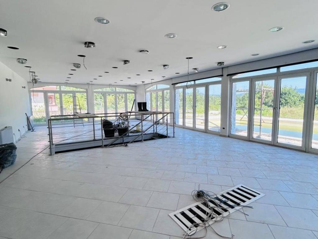 casa indipendente in vendita a Licciana Nardi in zona Monti