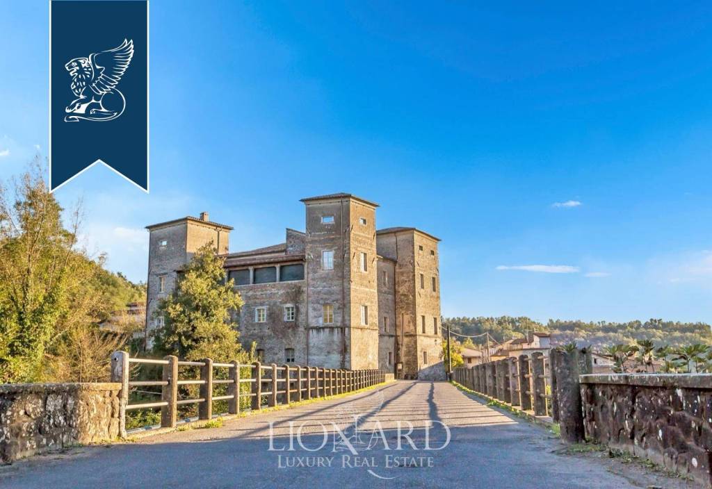 villa in vendita a Licciana Nardi