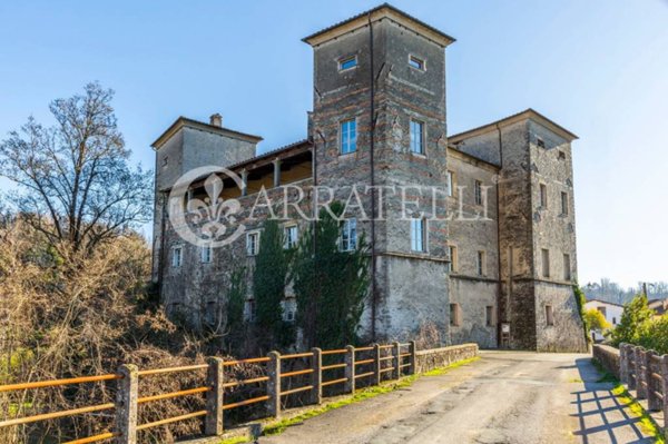 villa in vendita a Licciana Nardi