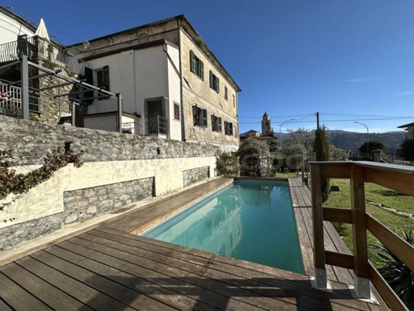 casa indipendente in vendita a Licciana Nardi in zona Monti