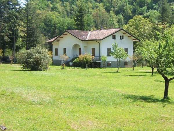 casa indipendente in vendita a Licciana Nardi