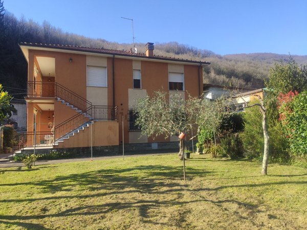appartamento in vendita a Licciana Nardi
