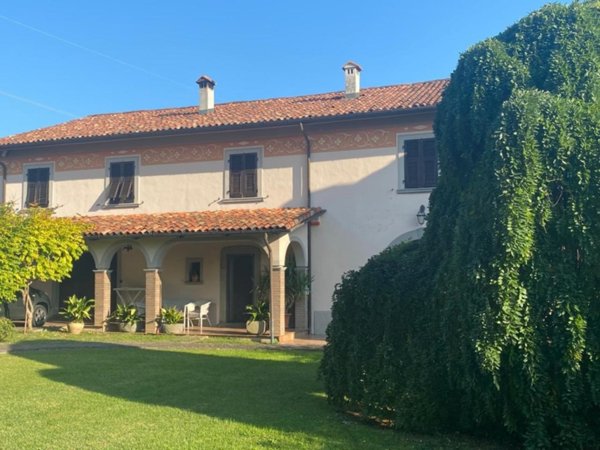 casa indipendente in vendita a Licciana Nardi