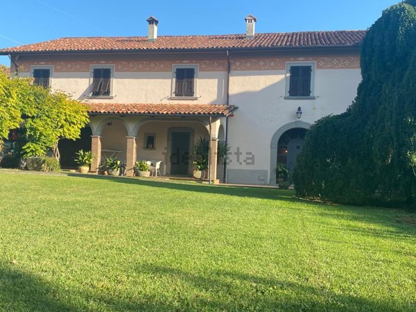 casa indipendente in vendita a Licciana Nardi