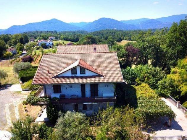 casa indipendente in vendita a Licciana Nardi in zona Monti