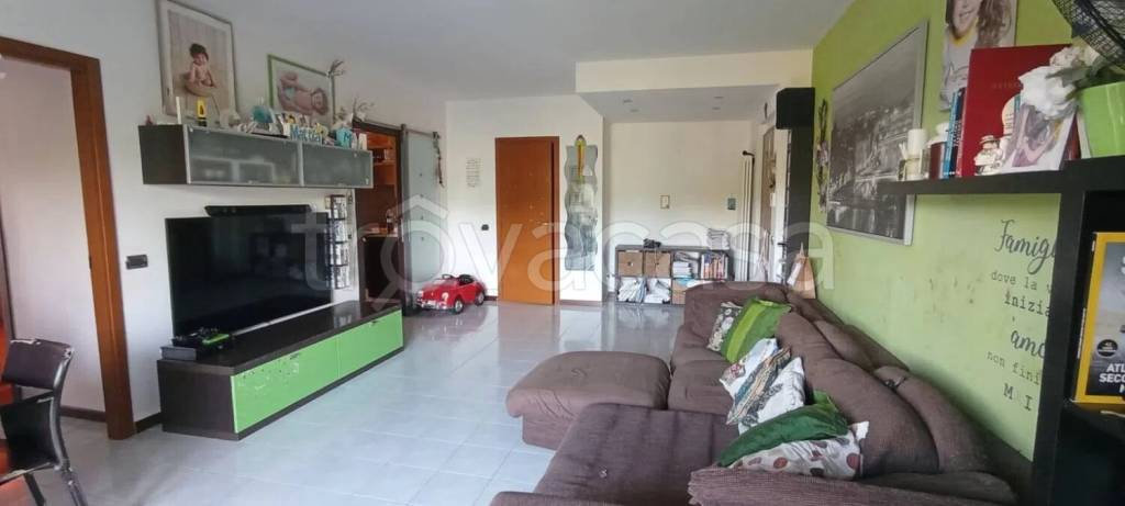 appartamento in vendita a Licciana Nardi in zona Terrarossa