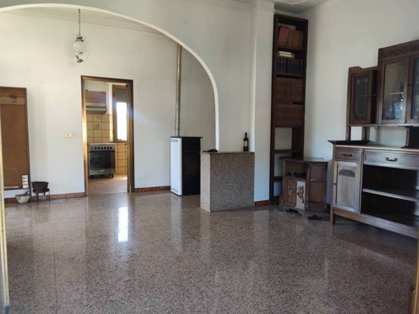 appartamento in vendita a Licciana Nardi in zona Monti