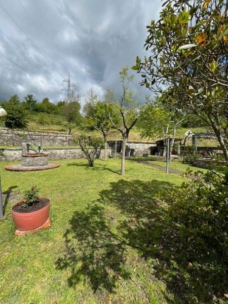 casa indipendente in vendita a Licciana Nardi