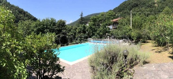 casa indipendente in vendita a Licciana Nardi in zona Monti