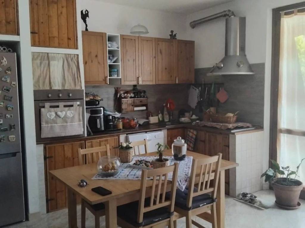 appartamento in vendita a Licciana Nardi