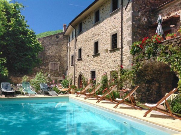 casa indipendente in vendita a Licciana Nardi