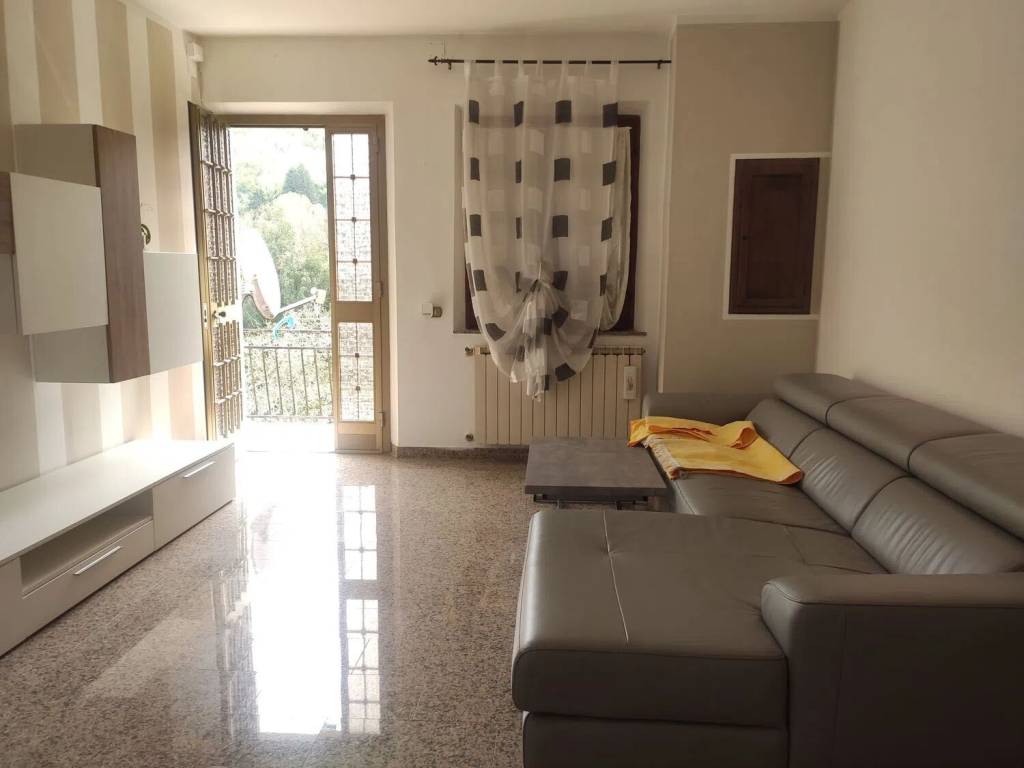 appartamento in vendita a Licciana Nardi