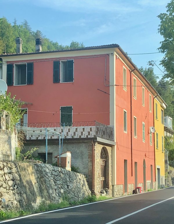 appartamento in vendita a Licciana Nardi