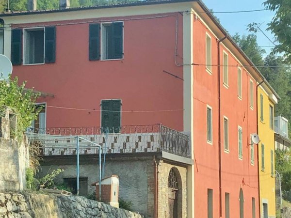 appartamento in vendita a Licciana Nardi