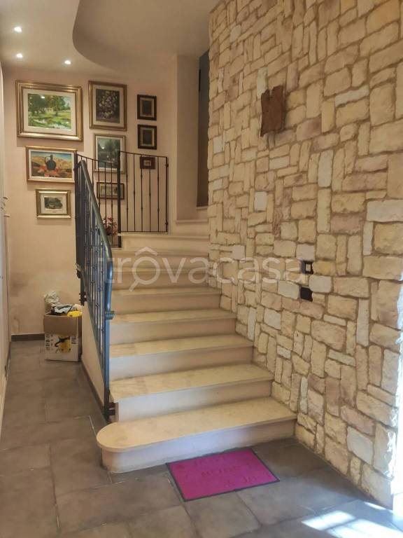 casa indipendente in vendita a Licciana Nardi