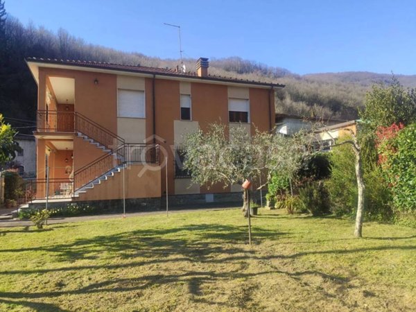 appartamento in vendita a Licciana Nardi