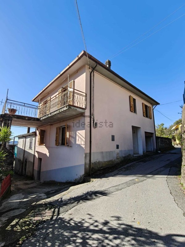 casa indipendente in vendita a Licciana Nardi in zona Panicale