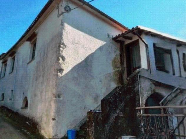 appartamento in vendita a Licciana Nardi in zona Monti