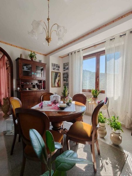 appartamento in vendita a Licciana Nardi