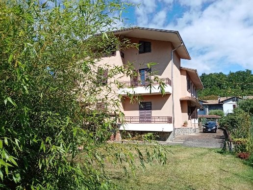 casa indipendente in vendita a Licciana Nardi