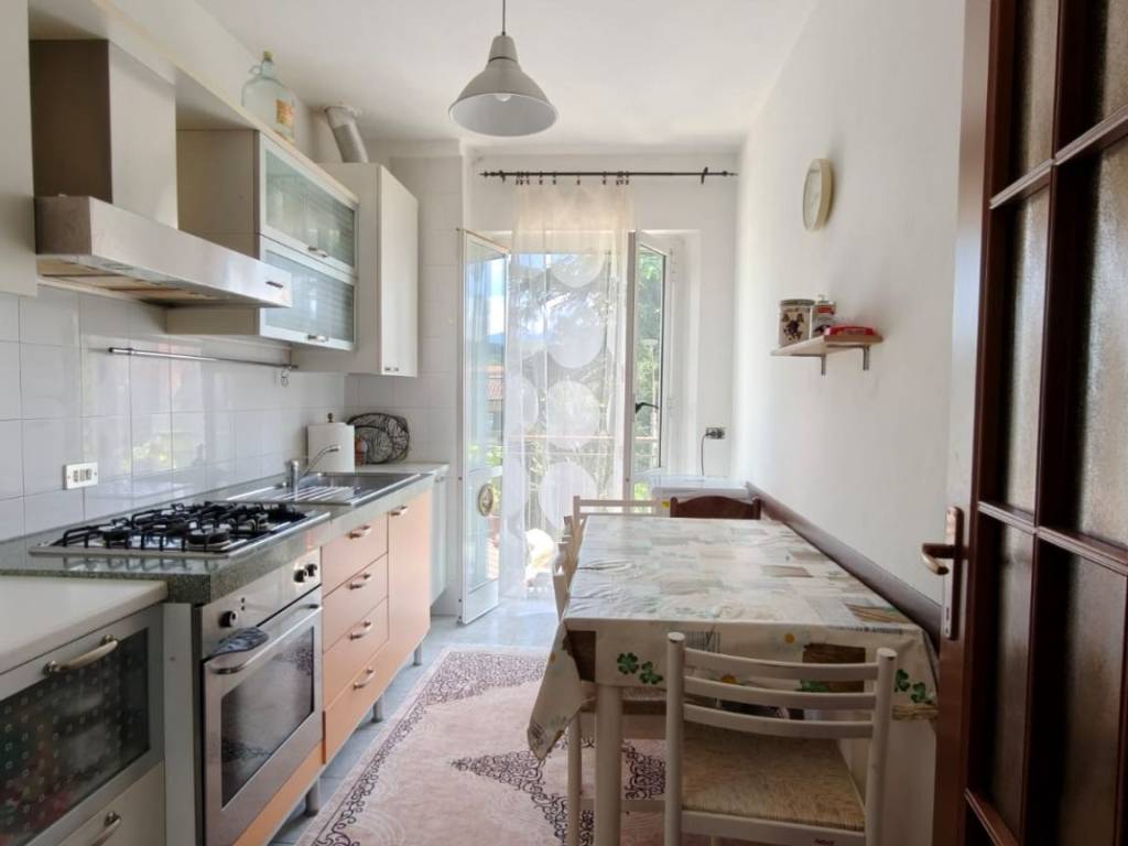 appartamento in vendita a Licciana Nardi in zona Terrarossa