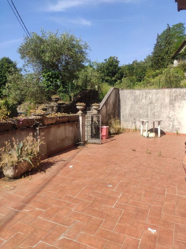 appartamento in vendita a Licciana Nardi