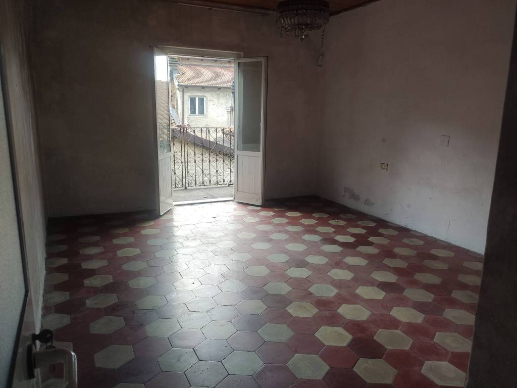 casa indipendente in vendita a Licciana Nardi