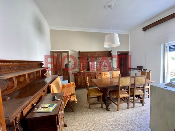 casa indipendente in vendita a Licciana Nardi in zona Monti