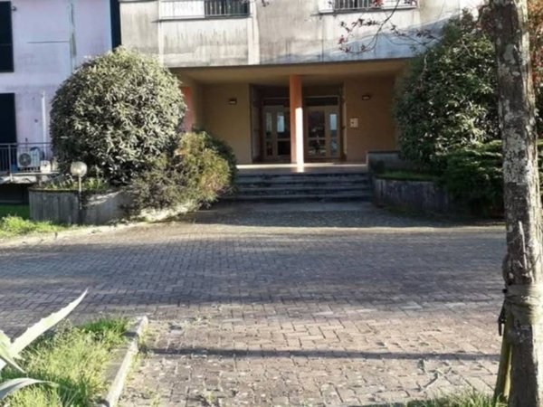 appartamento in vendita a Licciana Nardi in zona Monti