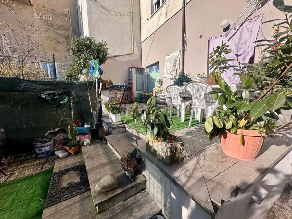 casa indipendente in vendita a Licciana Nardi