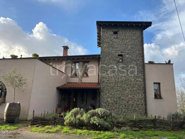 casa indipendente in vendita a Licciana Nardi