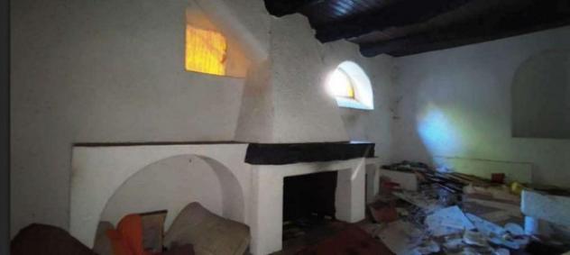 trivano in vendita a Licciana Nardi in zona Monti