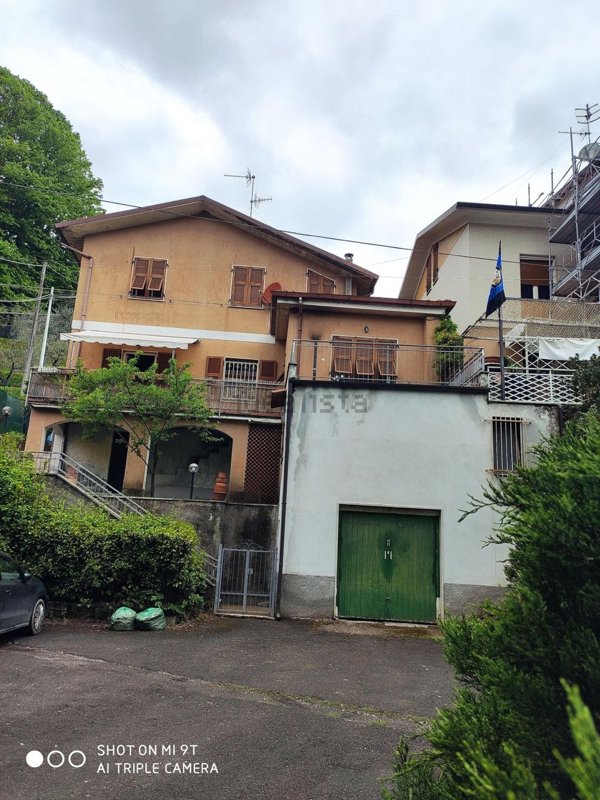 casa indipendente in vendita a Licciana Nardi