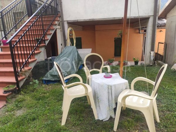 appartamento in vendita a Licciana Nardi