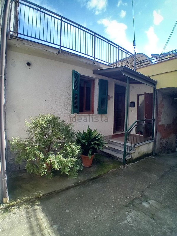 appartamento in vendita a Licciana Nardi in zona Monti