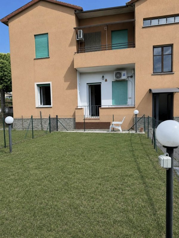 appartamento in vendita a Licciana Nardi in zona Monti