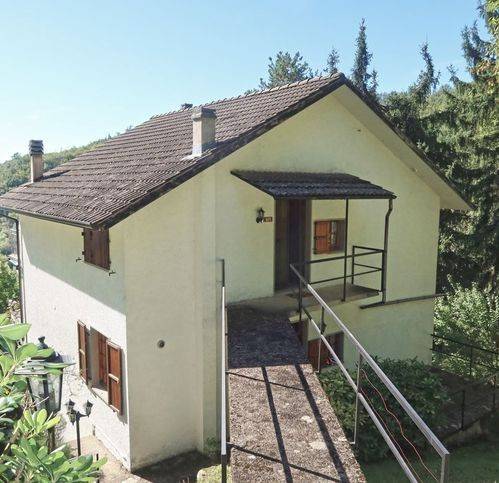 casa indipendente in vendita a Licciana Nardi in zona Cisigliana