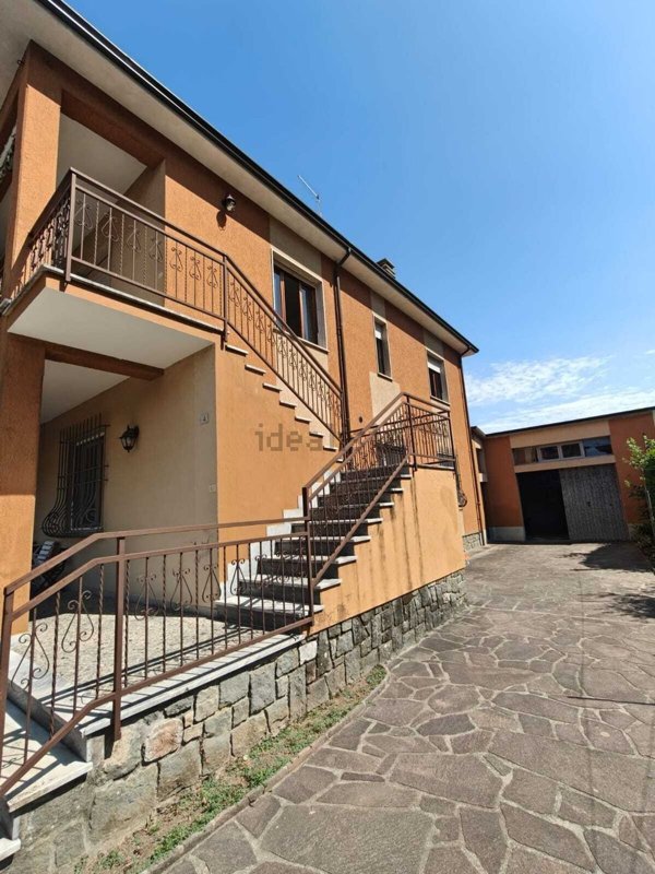 appartamento in vendita a Licciana Nardi