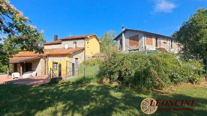 casa indipendente in vendita a Licciana Nardi