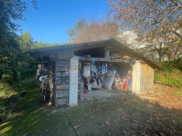 appartamento in vendita a Massa in zona Mirteto