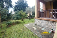 appartamento in vendita a Massa in zona Centro Storico