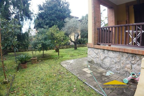 appartamento in vendita a Massa