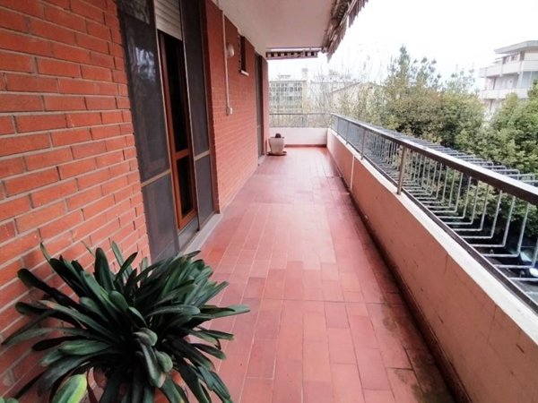 appartamento in vendita a Massa in zona Centro Storico
