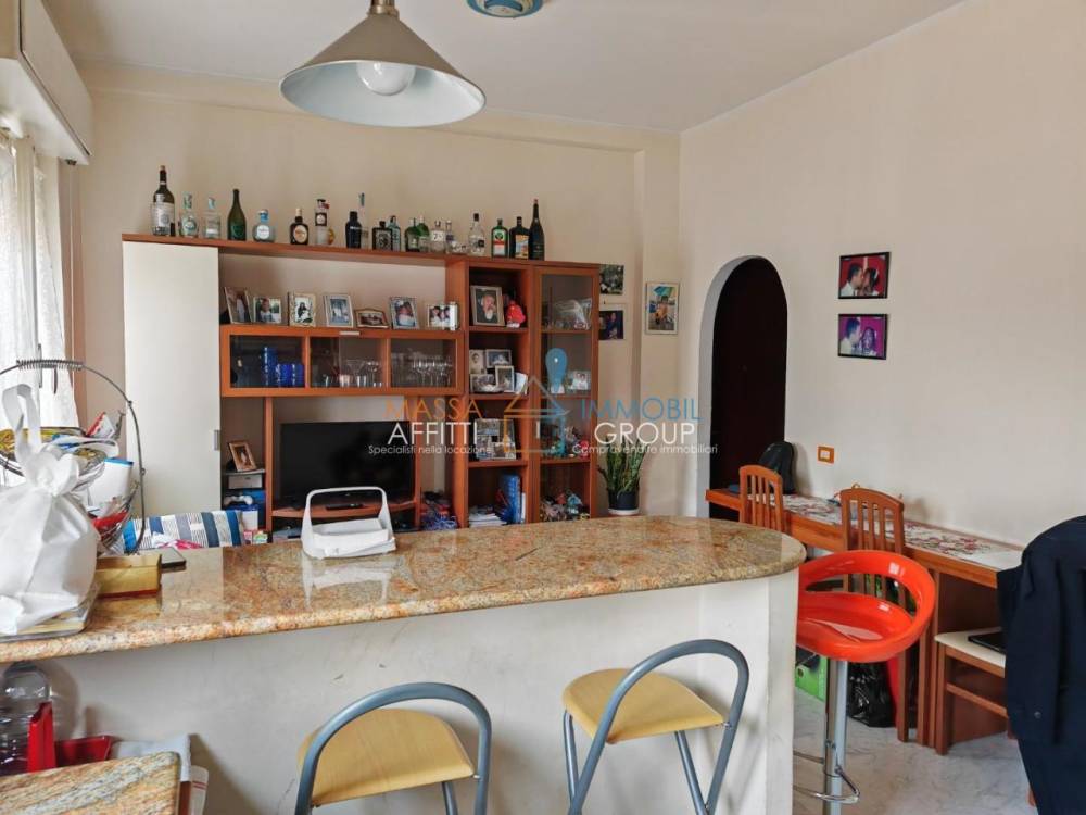 appartamento in vendita a Massa in zona Centro Storico